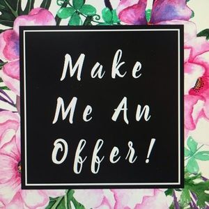 Welcome to my closet!!! 🌺